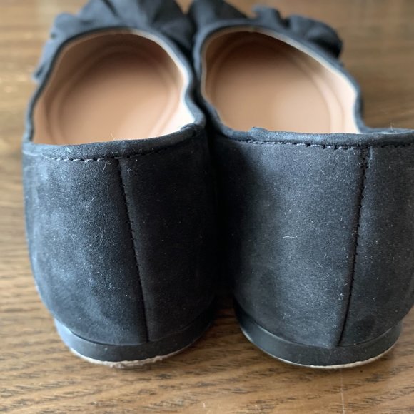 Steve Madden Ruffle Front Black Flats - Size 10M - Picture 5 of 5
